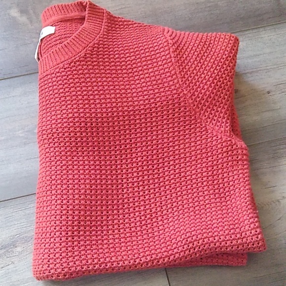 Max Stuido Rust Colored Sweater with back button detail Size Large - Picture 10 of 10